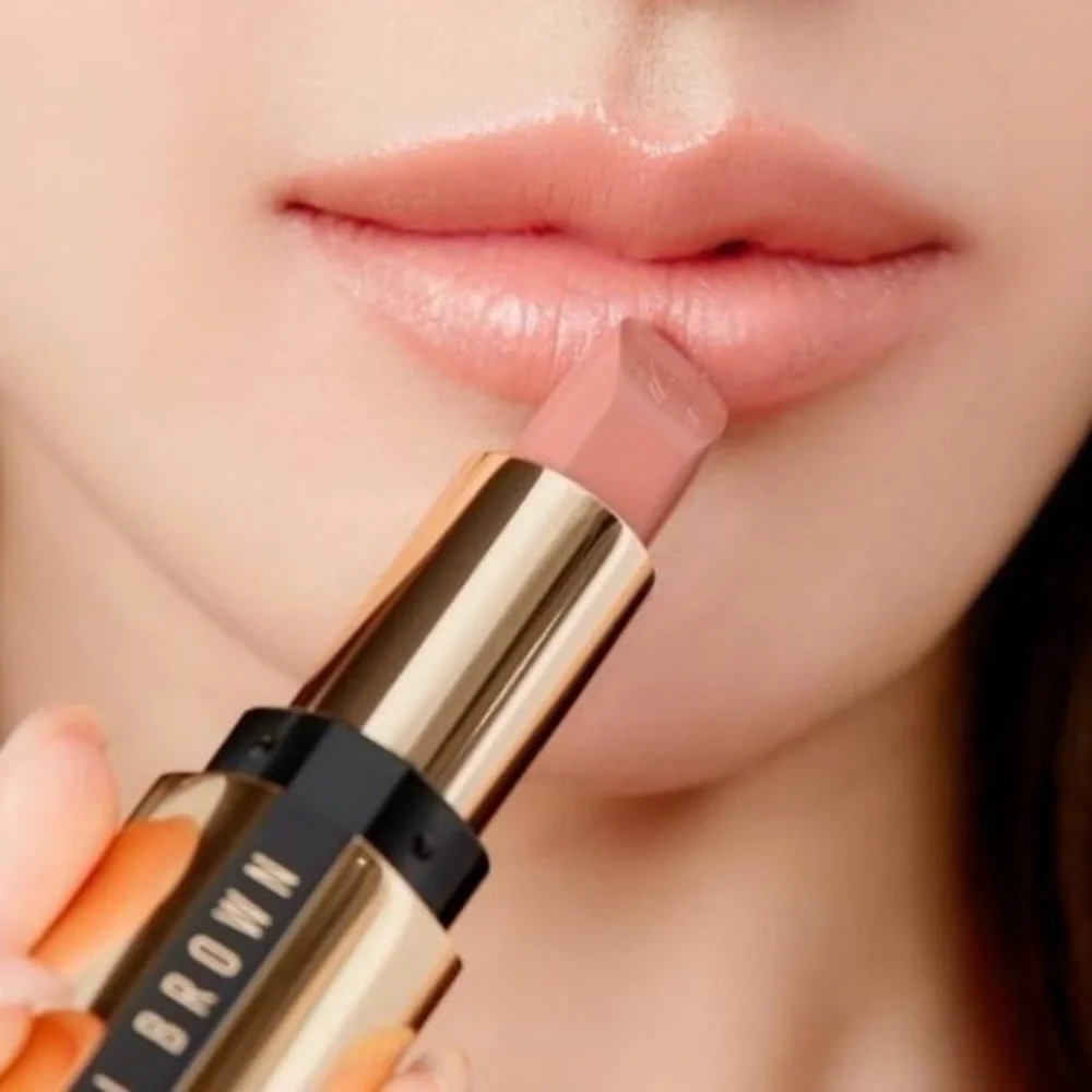 Bobbi Brown “Rosewood” Luxe Lipstick ~ 505 New in box